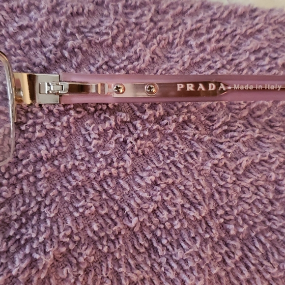 100% authentic Prada eyeglassframes only. Has a prescription in them now. - Picture 5 of 9
